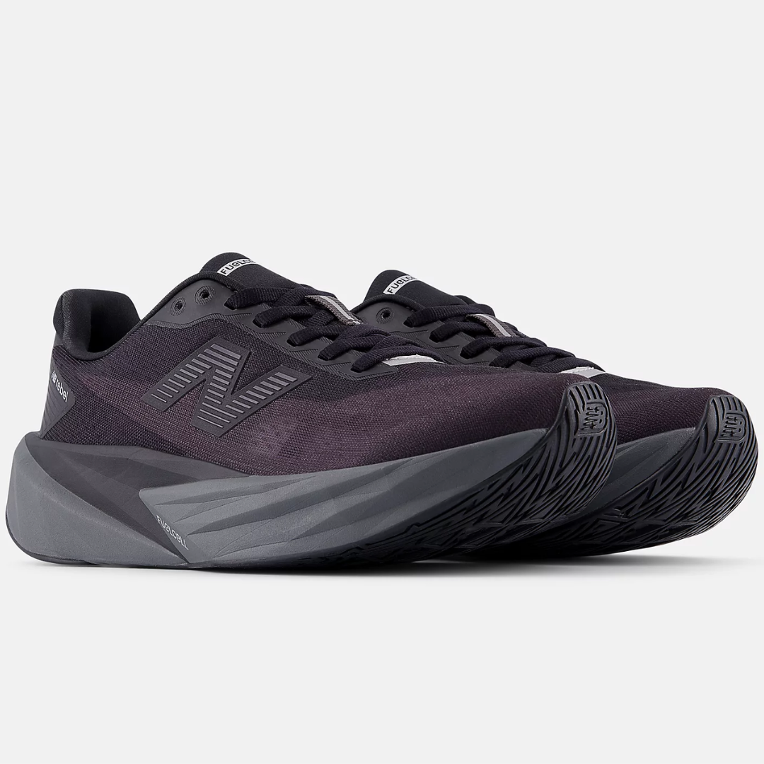 StriveX™ – Carbon-Style Running Shoes – Fast & Propulsion-Driven